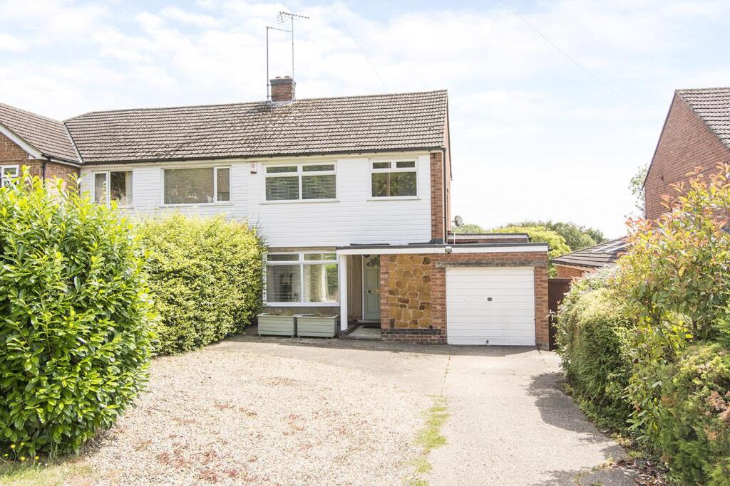 3 bed Semi Detached for rent in Market Harborough. From Adams & Jones Estate Agents - Market Harborough 3 bed Semi Detached for rent in Market Harborough. From Adams & Jones Estate Agents - Market Harborough