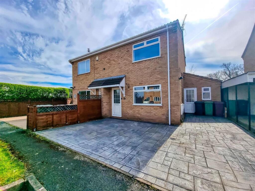 2 bed Semi Detached for rent in Long Duckmanton. From Pinewood Properties - Chesterfield 2 bed Semi Detached for rent in Long Duckmanton. From Pinewood Properties - Chesterfield