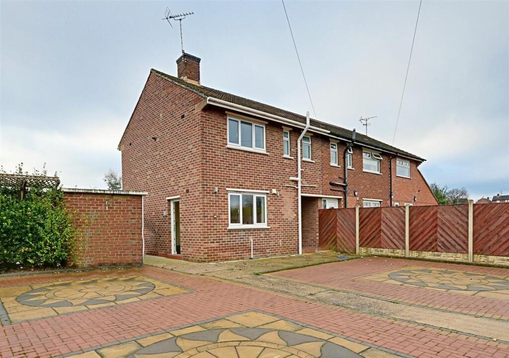2 bed End of Terrace for rent in Tupton. From Pinewood Properties - Chesterfield 2 bed End of Terrace for rent in Tupton. From Pinewood Properties - Chesterfield
