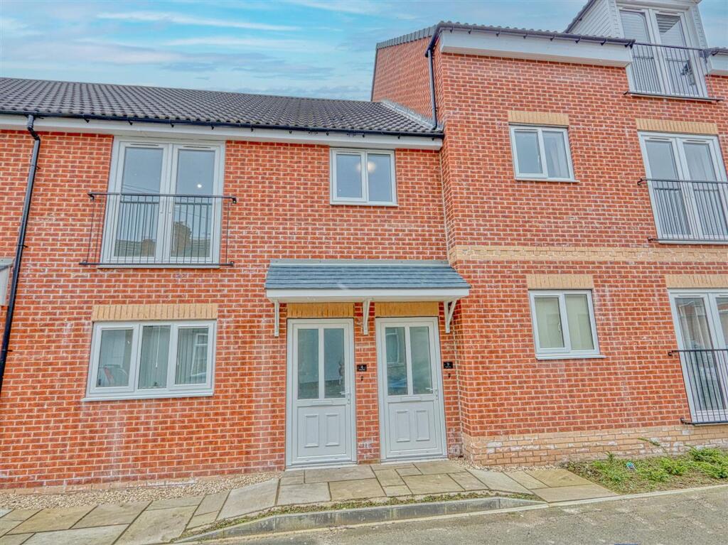 1 bed Apartment for rent in Clay Cross. From Pinewood Properties - Chesterfield