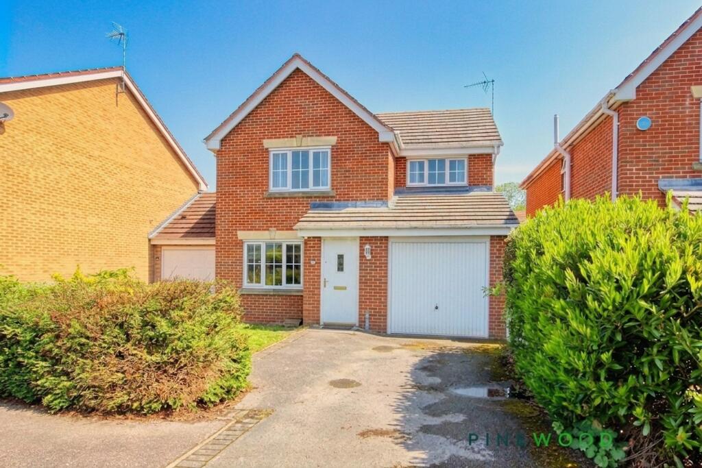 3 bed Detached for rent in North Wingfield. From Pinewood Properties - Chesterfield 3 bed Detached for rent in North Wingfield. From Pinewood Properties - Chesterfield