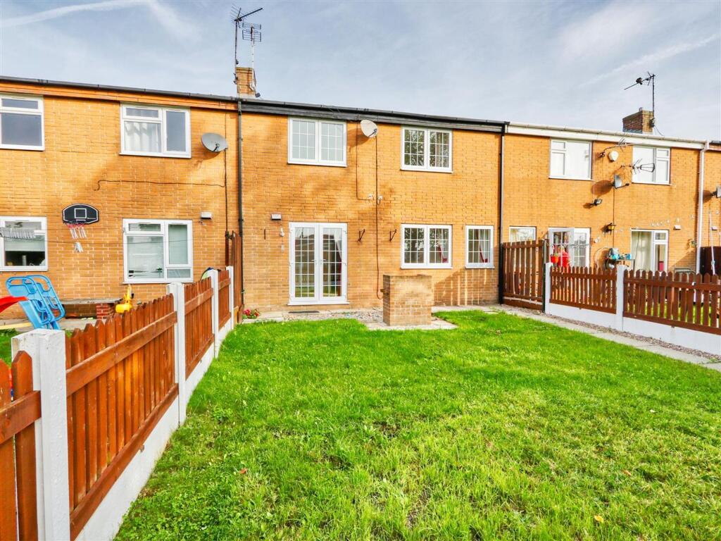 2 bed Mid Terraced House for rent in Clay Cross. From Pinewood Properties - Chesterfield 2 bed Mid Terraced House for rent in Clay Cross. From Pinewood Properties - Chesterfield