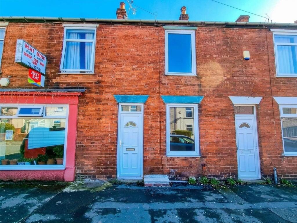 2 bed Mid Terraced House for rent in Brimington. From Pinewood Properties - Chesterfield 2 bed Mid Terraced House for rent in Brimington. From Pinewood Properties - Chesterfield