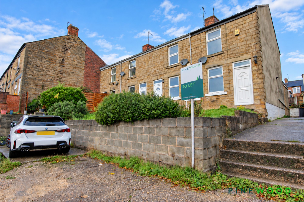 2 bed End of Terrace for rent in Brimington. From Pinewood Properties - Chesterfield