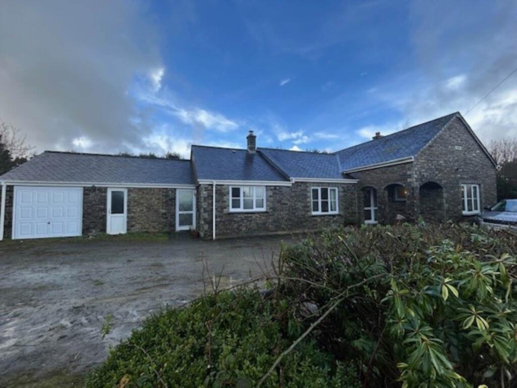 3 bed Detached bungalow for rent in Altarnun. From Kernow Properties