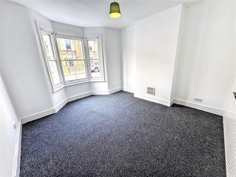 2 bed Annexe for rent in West Ham. From David Daniels - Stratford