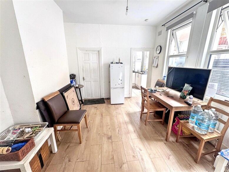 2 bed 1st Floor Flat for rent in East Ham. From David Daniels - Stratford