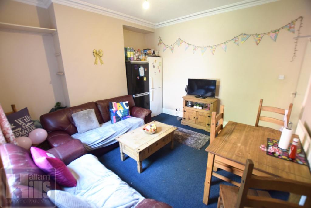 5 bed Mid Terraced House for rent in Sheffield. From Hallam Hills ltd - Sheffield