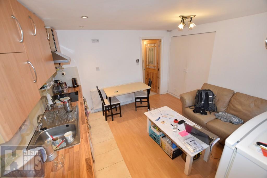 2 bed 1st Floor Flat for rent in Sheffield. From Hallam Hills ltd - Sheffield