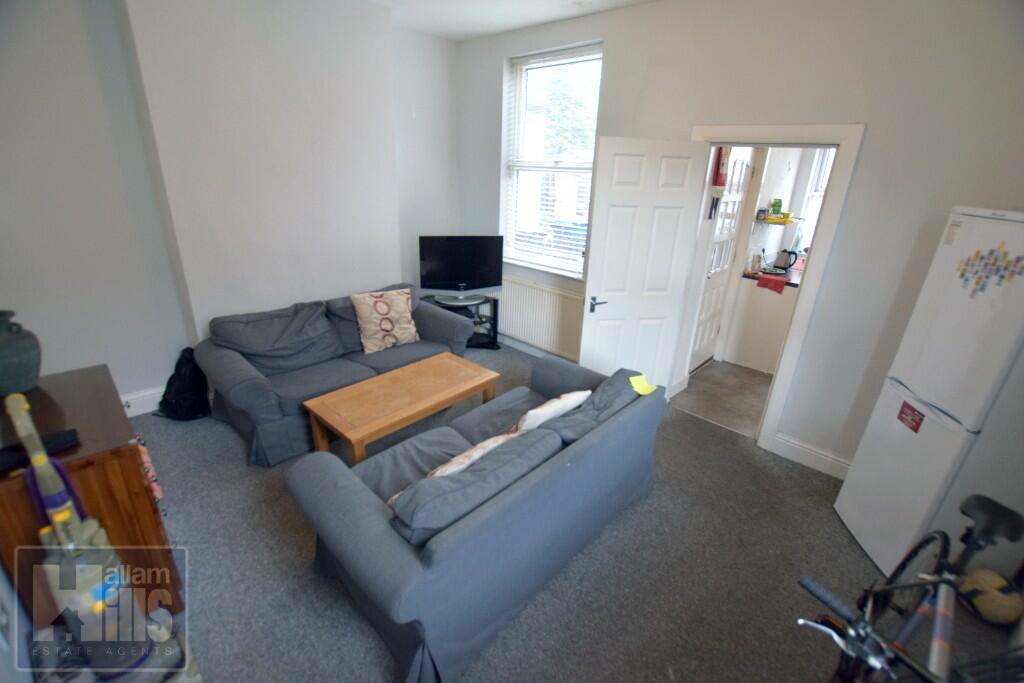 4 bed Mid Terraced House for rent in Sheffield. From Hallam Hills ltd - Sheffield 4 bed Mid Terraced House for rent in Sheffield. From Hallam Hills ltd - Sheffield