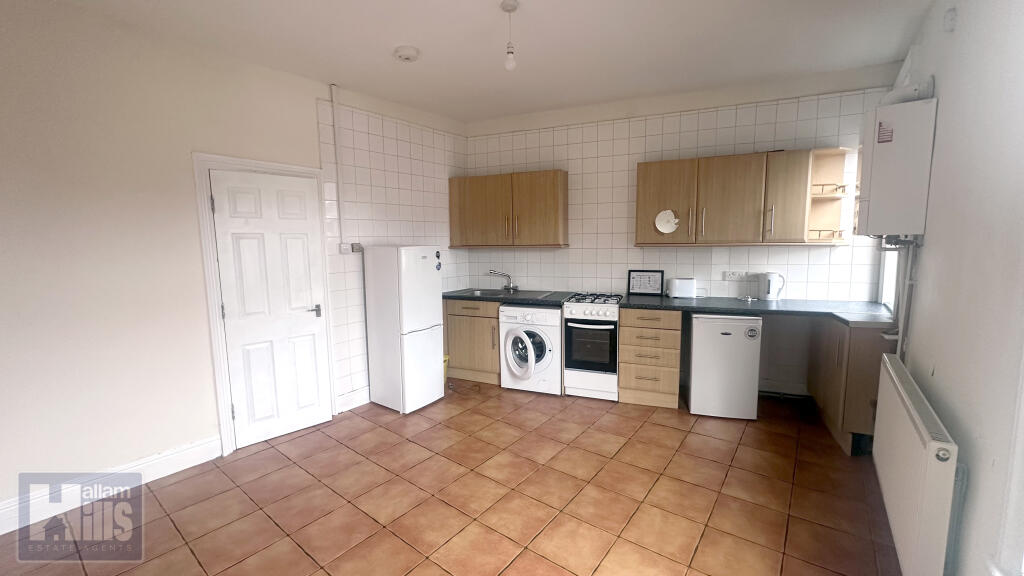 1 bed 1st Floor Flat for rent in Long Line. From Hallam Hills ltd - Sheffield