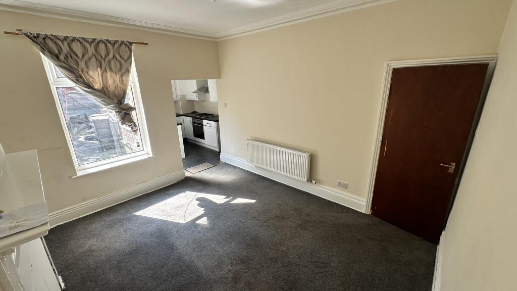 4 bed Mid Terraced House for rent in Sheffield. From Hallam Hills ltd - Sheffield
