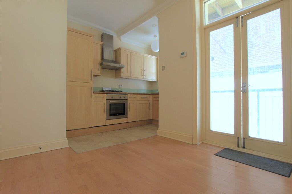 1 bed Apartment for rent in Brighton and Hove. From Harringtons Lettings - Hove