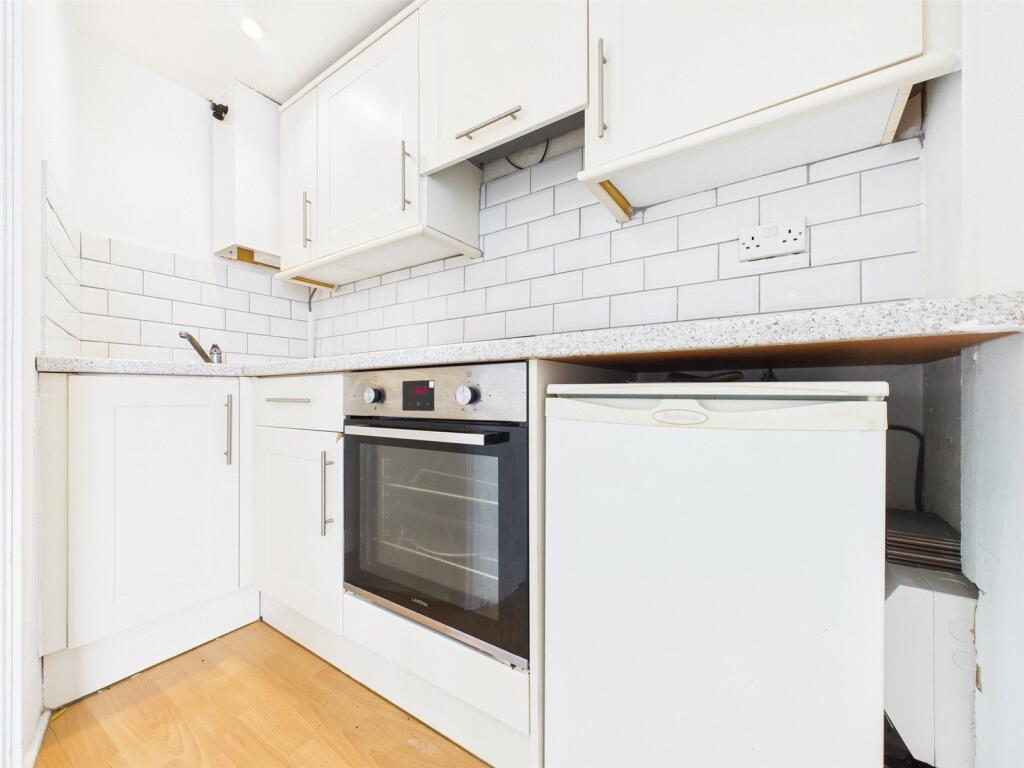 4 bed Not Specified for rent in Ovingdean. From Harringtons Lettings - Hove 4 bed Not Specified for rent in Ovingdean. From Harringtons Lettings - Hove