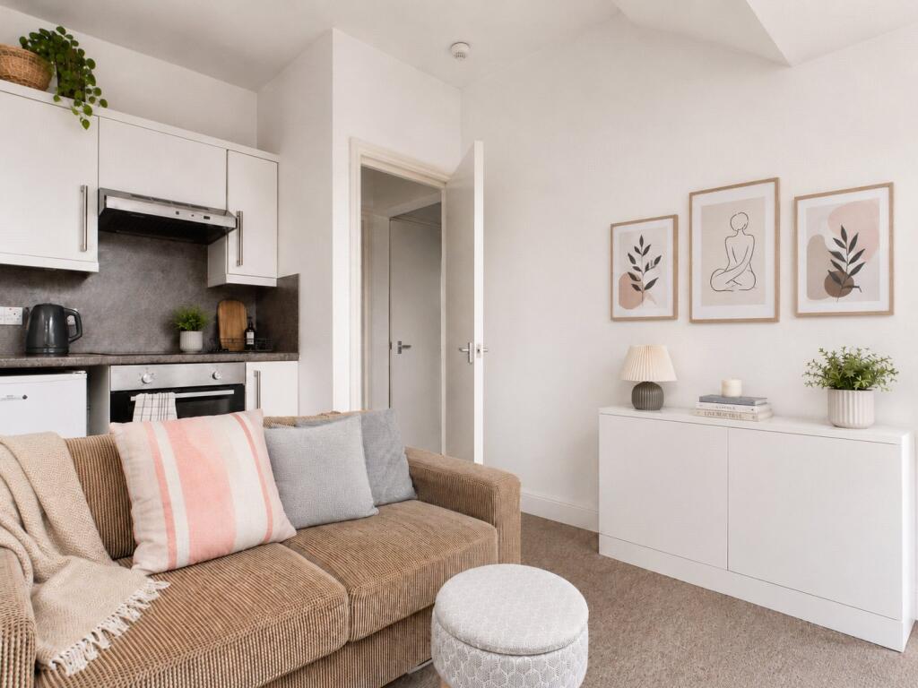 1 bed Apartment for rent in Brighton and Hove. From Harringtons Lettings - Hove