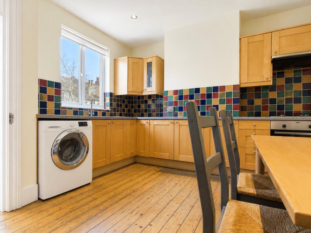 3 bed Mid Terraced House for rent in Ovingdean. From Harringtons Lettings - Hove 3 bed Mid Terraced House for rent in Ovingdean. From Harringtons Lettings - Hove