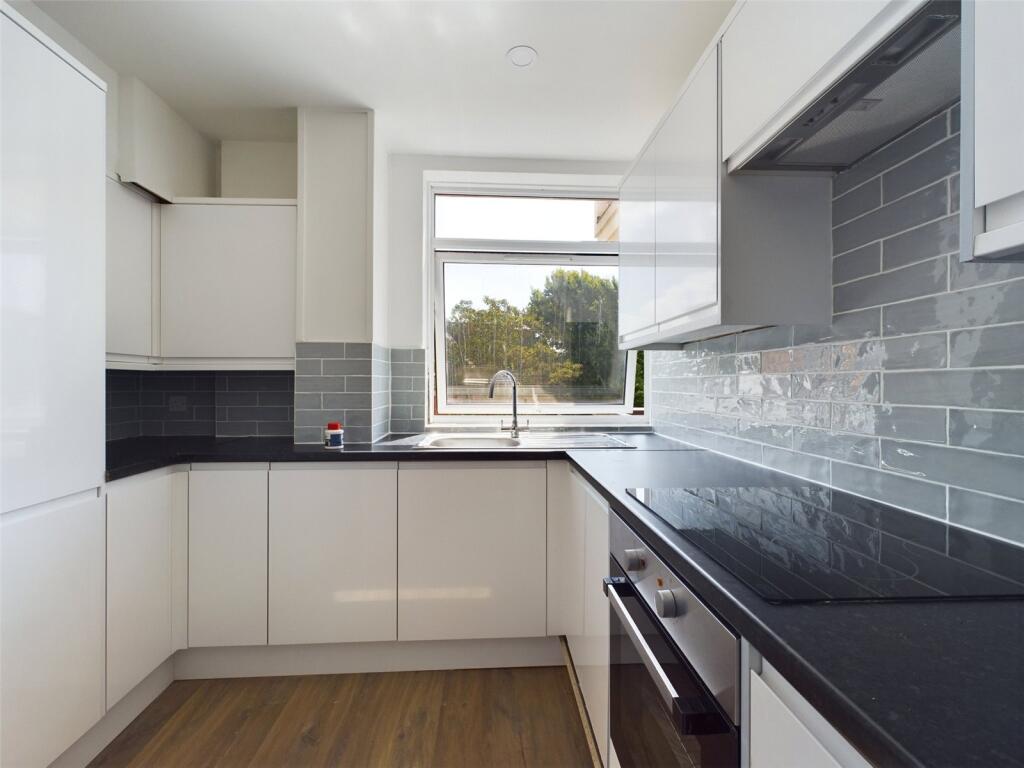 1 bed Apartment for rent in Brighton and Hove. From Harringtons Lettings - Hove