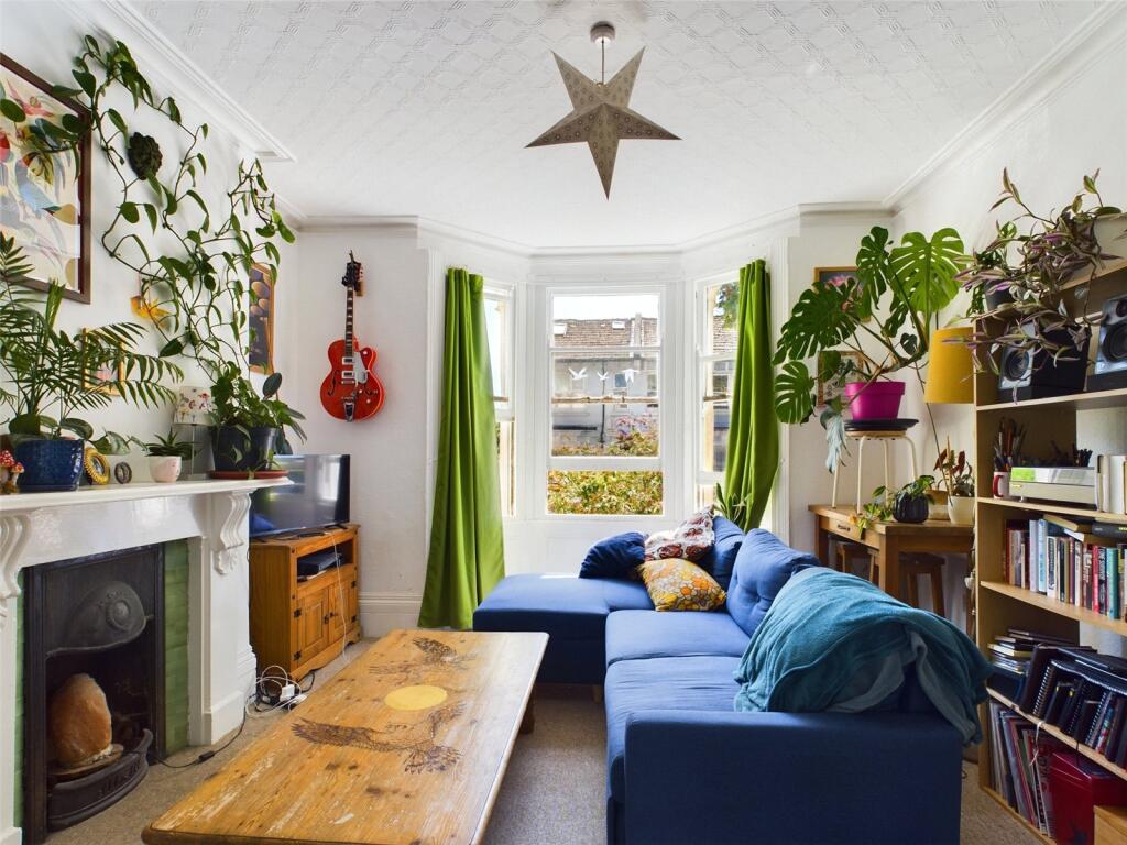 1 bed Apartment for rent in Brighton and Hove. From Harringtons Lettings - Hove