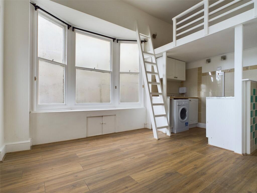 0 bed Apartment for rent in Brighton and Hove. From Harringtons Lettings - Hove
