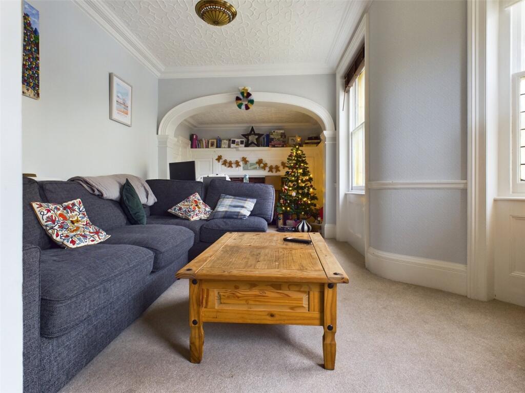 2 bed Apartment for rent in Brighton and Hove. From Harringtons Lettings - Hove