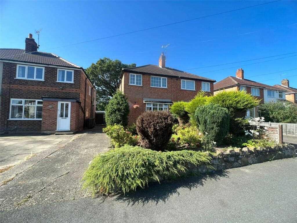3 bed Semi Detached for rent in Major's Green. From Partridge Homes - Solihull