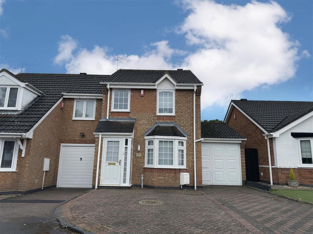 3 bed Semi Detached for rent in Solihull. From Partridge Homes - Solihull
