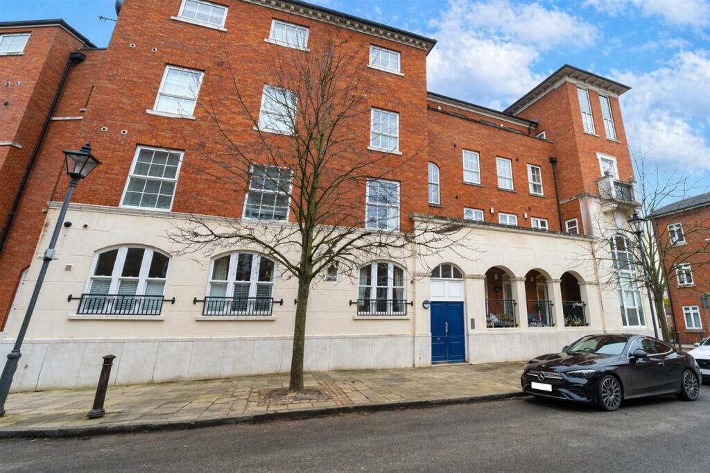 1 bed Apartment for rent in Dickens Heath. From Partridge Homes - Solihull