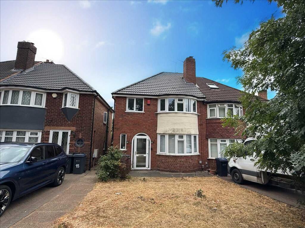 3 bed Semi Detached for rent in Bickenhill. From Partridge Homes - Solihull