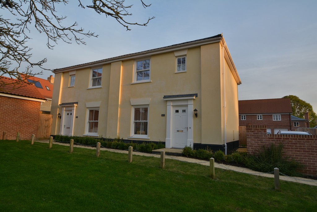 3 bed Semi-Detached House for rent in Suffolk. From Musker McIntyre - Bungay