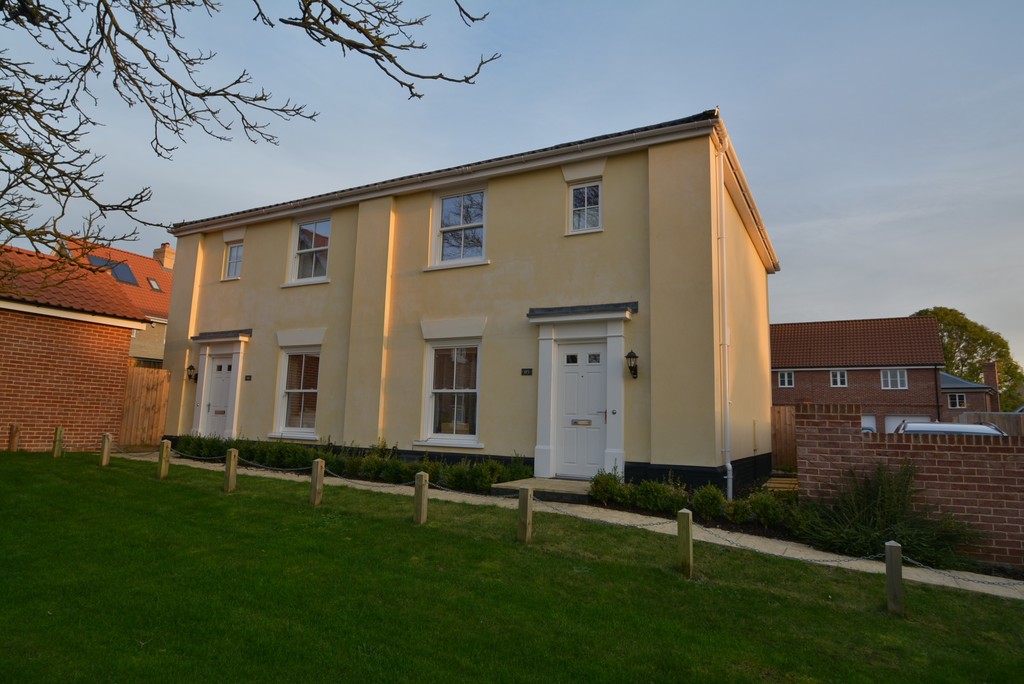 3 bed Semi Detached for rent in Kelsale. From Musker McIntyre - Bungay 3 bed Semi Detached for rent in Kelsale. From Musker McIntyre - Bungay