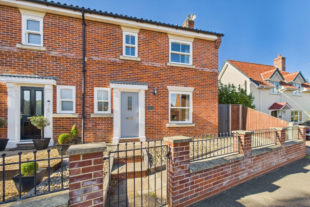 3 bed Semi Detached for rent in Bungay. From Musker McIntyre - Bungay