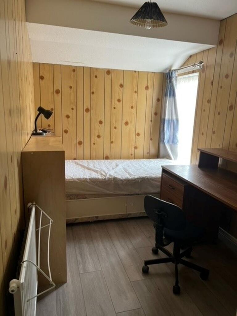 1 bed House Share for rent in London. From Glen Hall - London