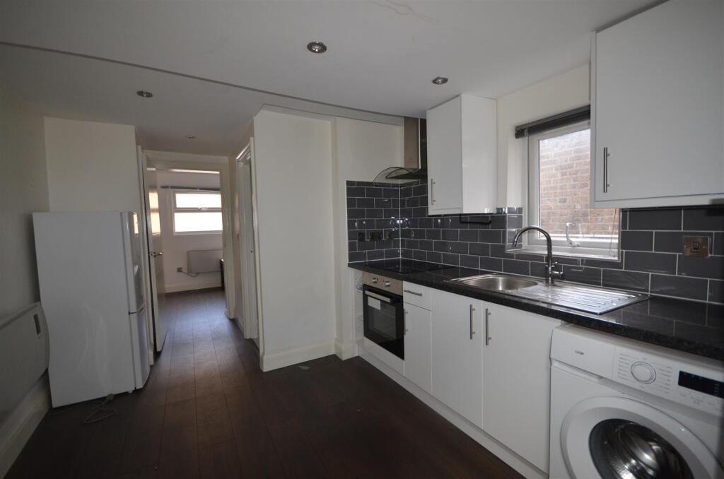 1 bed Detached for rent in Willesden. From Hunters - Harrow