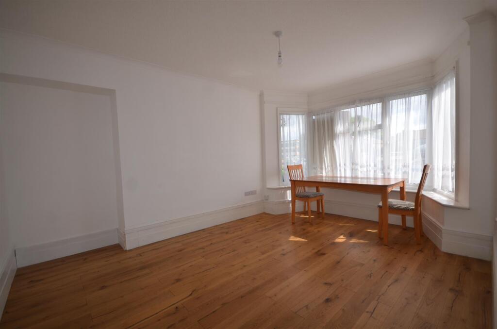 1 bed 1st Floor Flat for rent in Stanmore. From Hunters - Harrow