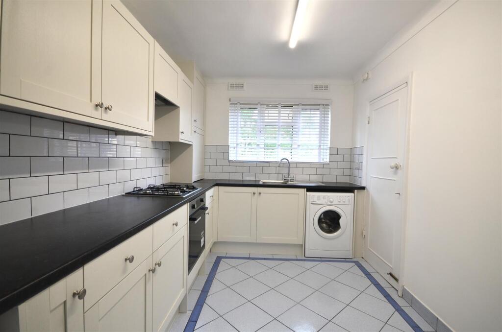 2 bed 1st Floor Flat for rent in Harrow. From Hunters - Harrow