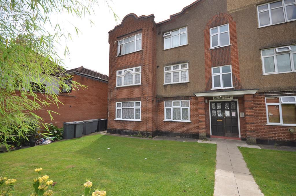 2 bed 1st Floor Flat for rent in Wembley. From Hunters - Harrow 2 bed 1st Floor Flat for rent in Wembley. From Hunters - Harrow