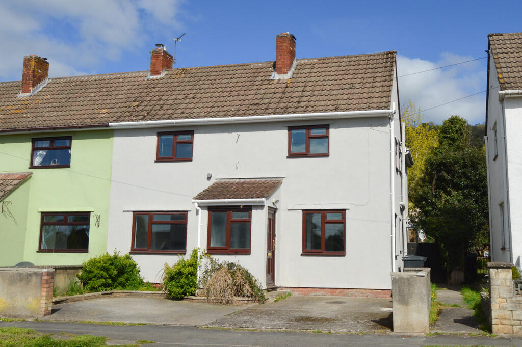 4 bed Semi Detached for rent in . From Cooper & Tanner - Cheddar