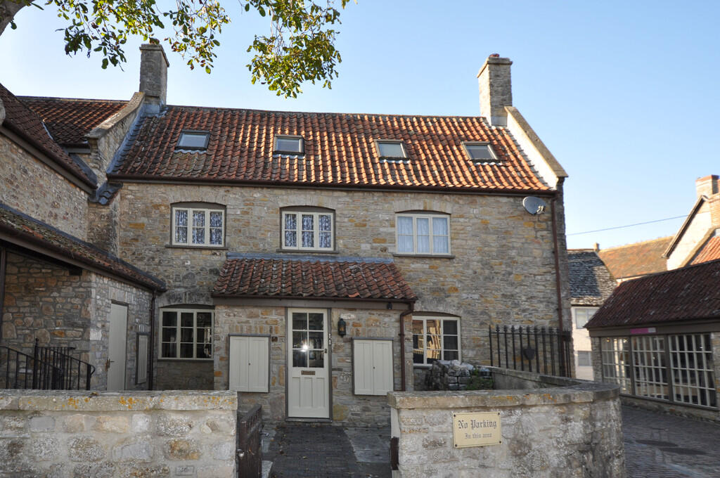 2 bed Apartment for rent in Wedmore. From Cooper & Tanner - Cheddar 2 bed Apartment for rent in Wedmore. From Cooper & Tanner - Cheddar