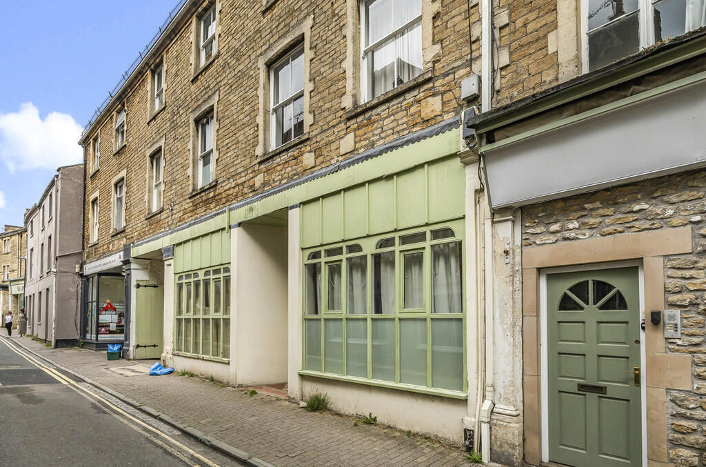 1 bed Apartment for rent in Frome. From Cooper & Tanner - Frome