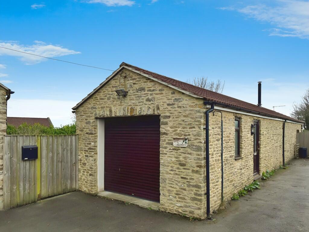 1 bed Barn Conversion for rent in Upton Noble. From Cooper & Tanner - Shepton Mallet 1 bed Barn Conversion for rent in Upton Noble. From Cooper & Tanner - Shepton Mallet