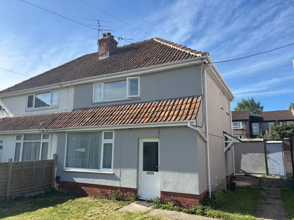 2 bed Semi Detached for rent in Street. From Cooper & Tanner - Shepton Mallet 2 bed Semi Detached for rent in Street. From Cooper & Tanner - Shepton Mallet