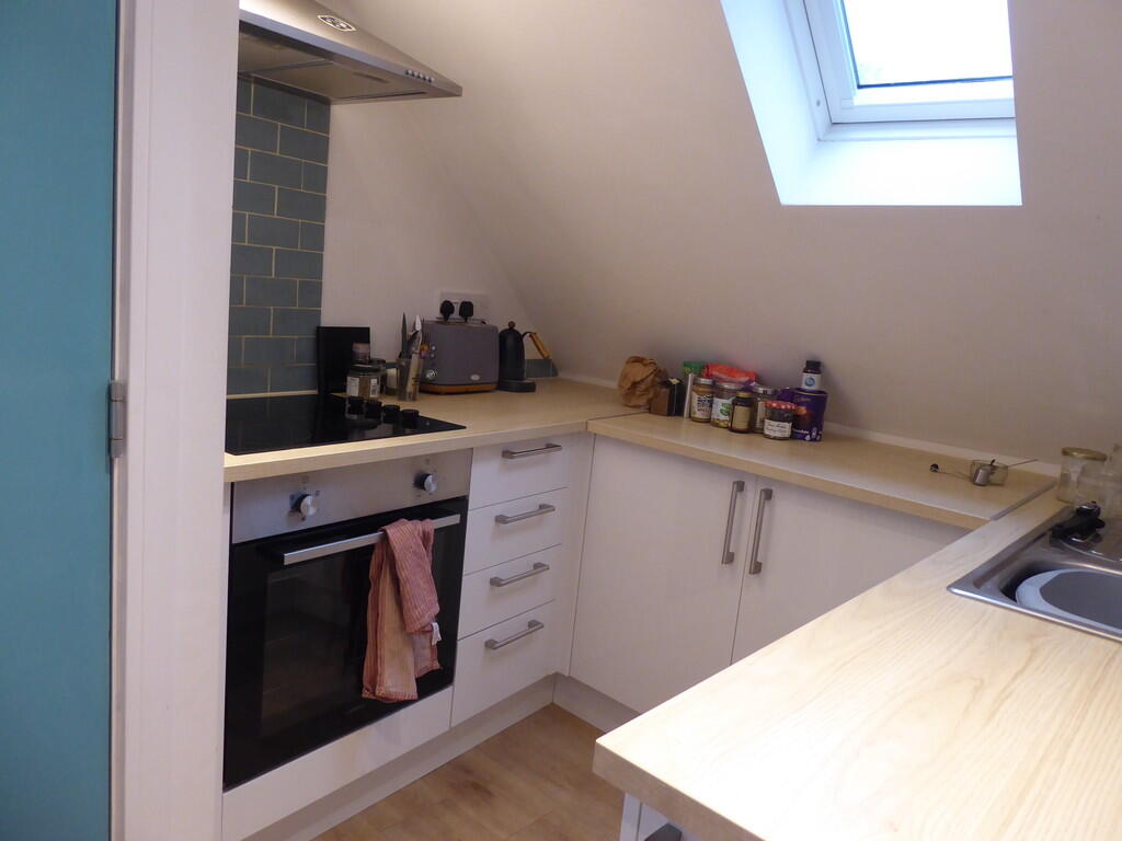 4 bed Studio for rent in Wells. From Cooper & Tanner - Shepton Mallet