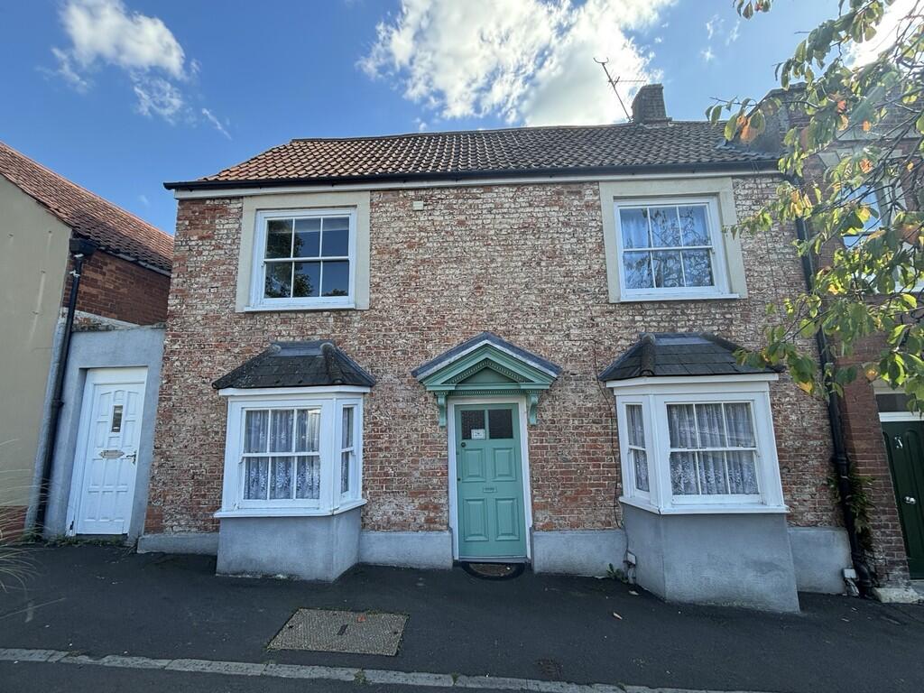 2 bed Apartment for rent in Glastonbury. From Cooper & Tanner - Shepton Mallet 2 bed Apartment for rent in Glastonbury. From Cooper & Tanner - Shepton Mallet