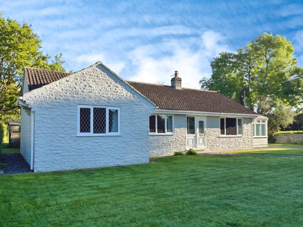 3 bed Detached bungalow for rent in Charlton Mackrell. From Cooper & Tanner - Shepton Mallet