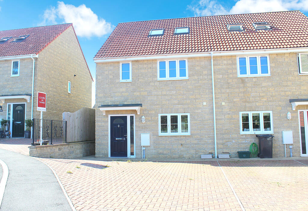 4 bed Semi Detached for rent in Shepton Mallet. From Cooper & Tanner - Shepton Mallet 4 bed Semi Detached for rent in Shepton Mallet. From Cooper & Tanner - Shepton Mallet