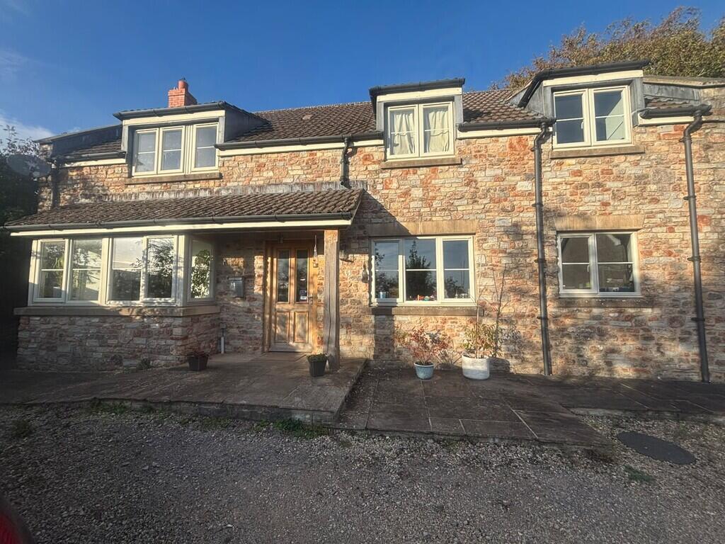 4 bed Detached for rent in Wells. From Cooper & Tanner - Shepton Mallet 4 bed Detached for rent in Wells. From Cooper & Tanner - Shepton Mallet