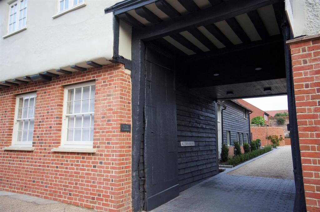 3 bed Semi Detached for rent in Baldock. From Hunters - Baldock