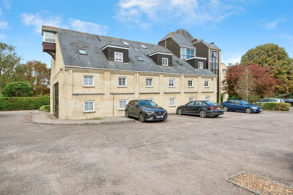 1 bed Apartment for rent in Ashwell. From Hunters - Baldock