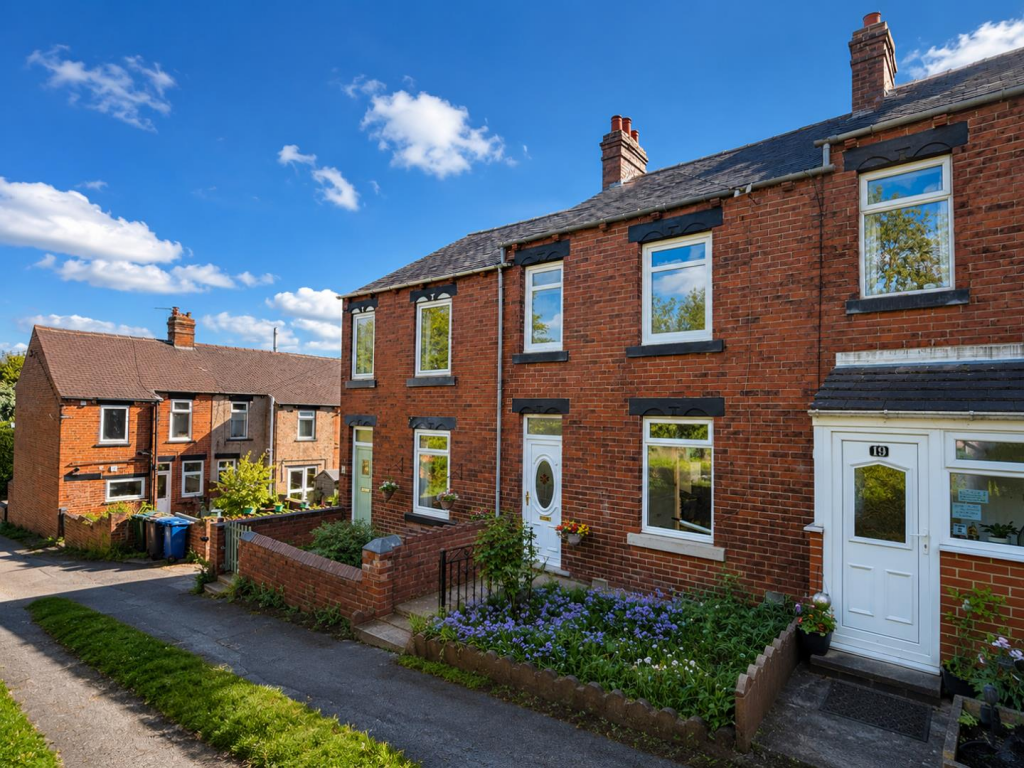 3 bed Mid Terraced House for rent in Darton. From Hunters - Barnsley