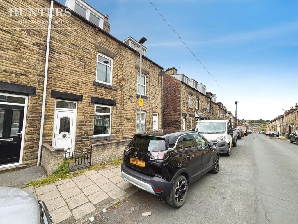 3 bed Mid Terraced House for rent in Barnsley. From Hunters - Barnsley